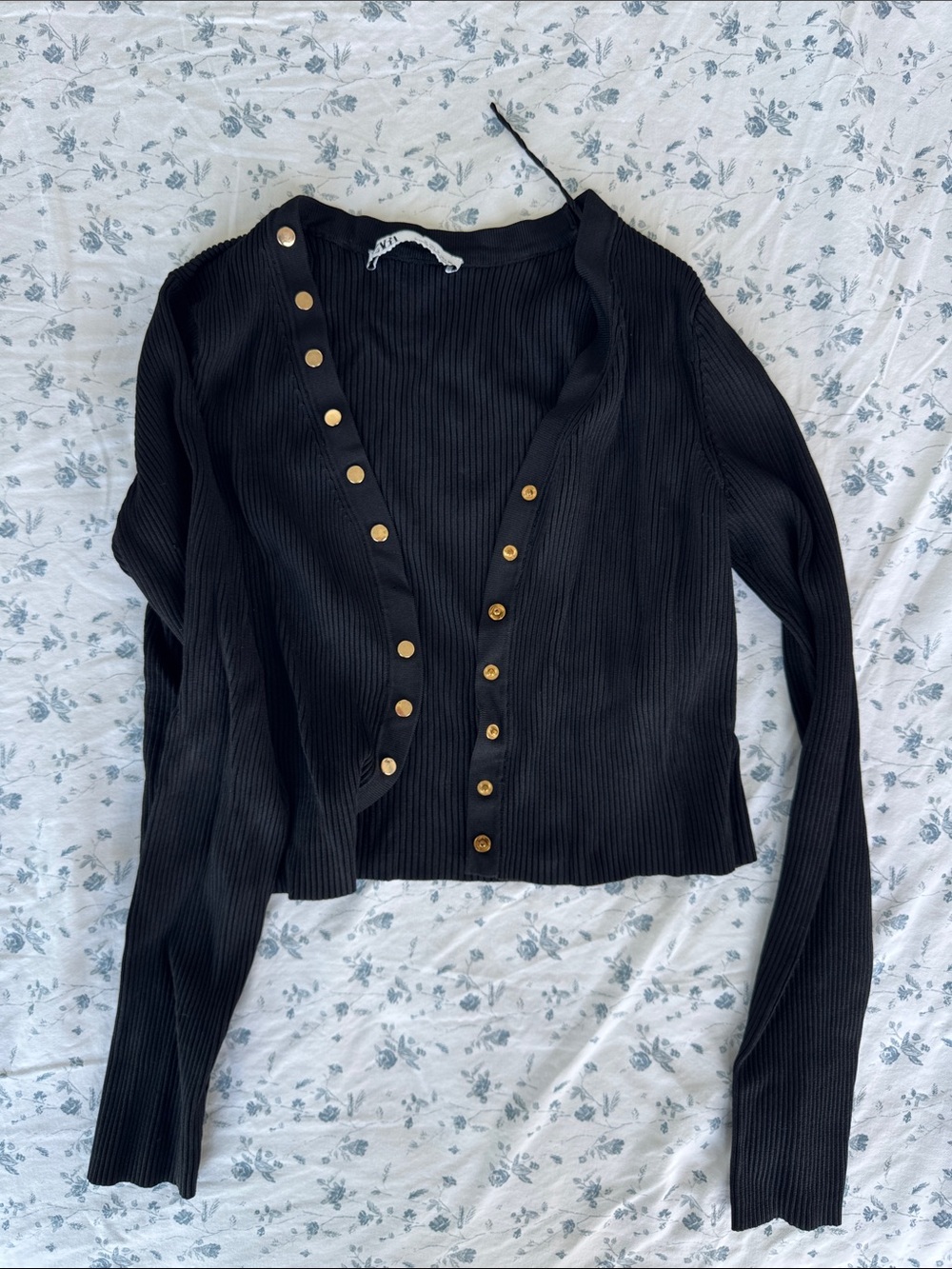 Zara Women's Black Ribbed Button-Front Top with Gold Buttons